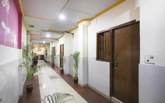 Hotel Quadis by OYO Rooms
