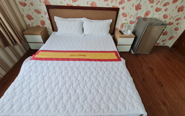 Sky Hotel by ZUZU – Guest Rooms – Bien Hoa