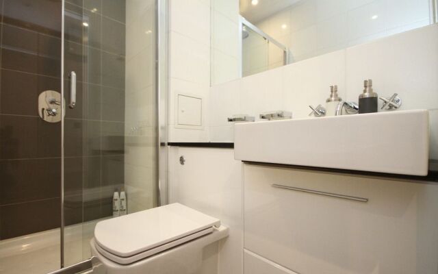 Pearse Street Luxury Suite
