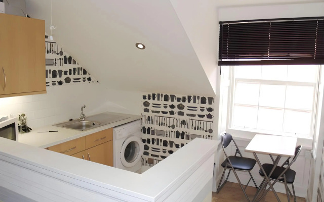 Niddry Street Apartments