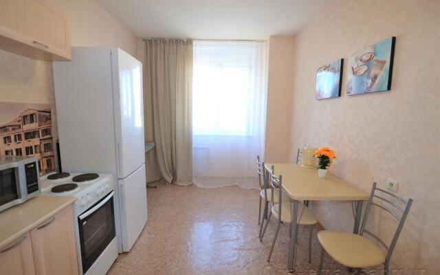 Планета квартир на улице Алексеева 51