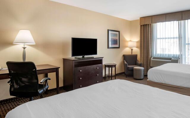 Best Western Plus Philadelphia Airport S. At Widener Univ.