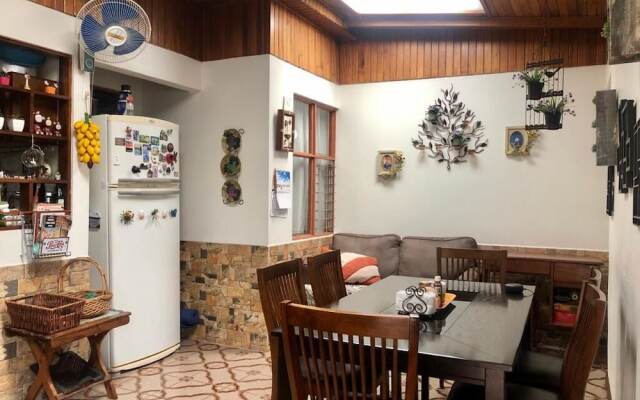 Mama Tica Guest House