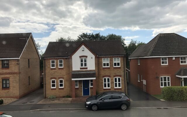 Serviced Luxury Accommodation