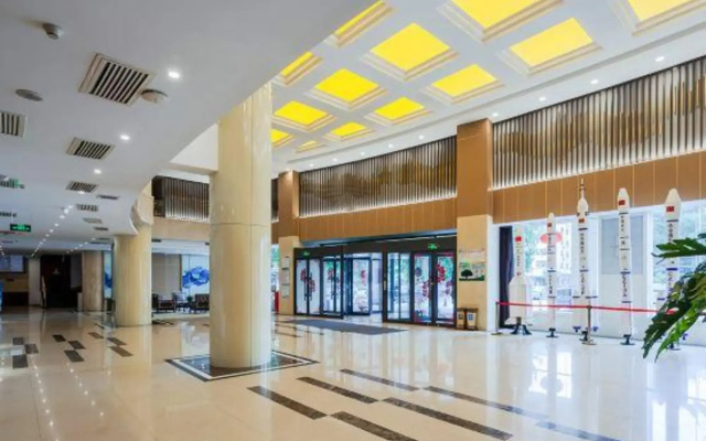 Qing Hua Hotel