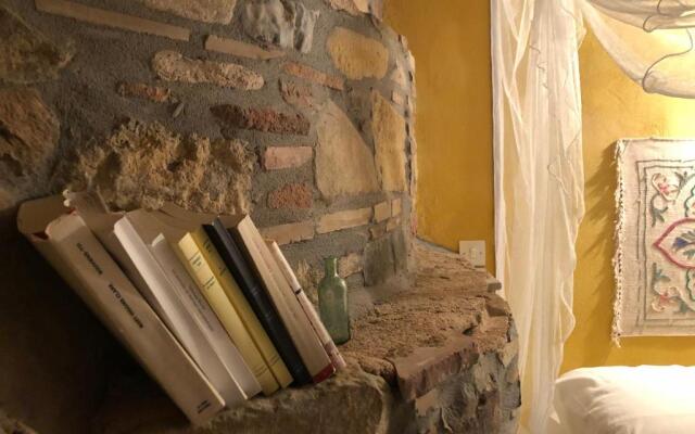 Garden House - Lovely Stone Built House with Panoramic View