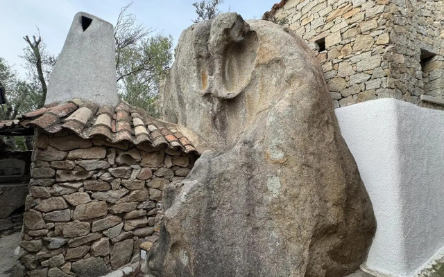 Villa Nuraghe