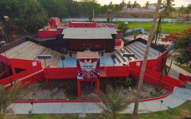 Royal Decameron Complex