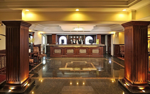 Hotel Gran Palace