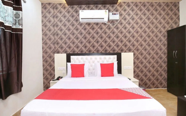 The Sitara Hotel By OYO Rooms