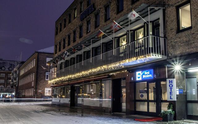 hotelImage