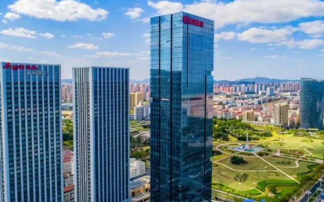 Haimian Comfort Hotel (Development Zone Golden Beach Branch – Outside – Yantai