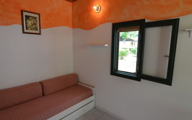 Belvilla by OYO Spacious Bungalow With AC Near sea
