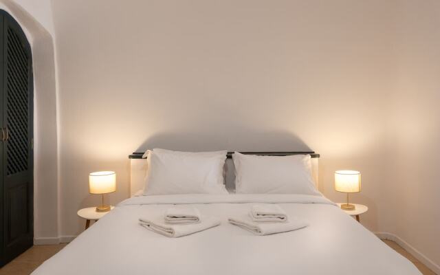 Nevma Suites
