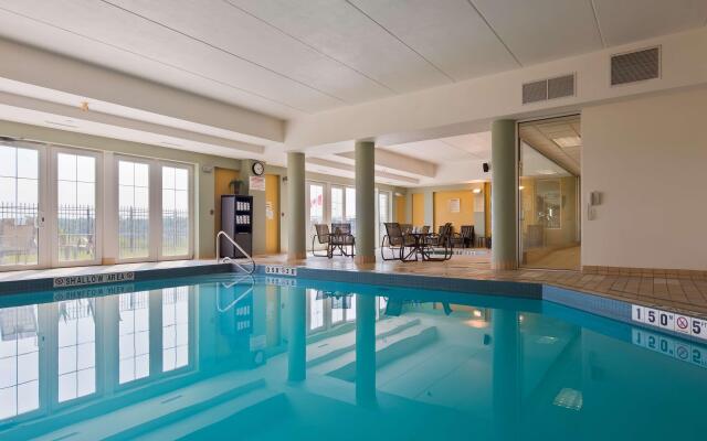 Best Western Plus Orangeville Inn & Suites