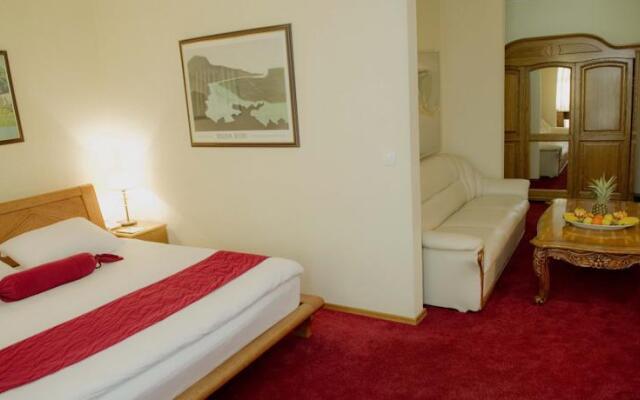 Victory hotel Pristina