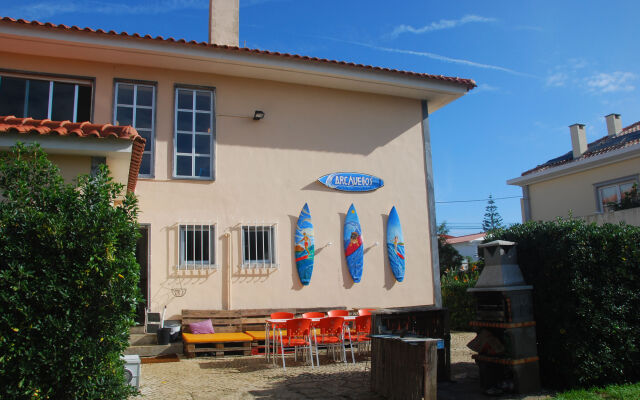 Carcavelos Surf Hostel