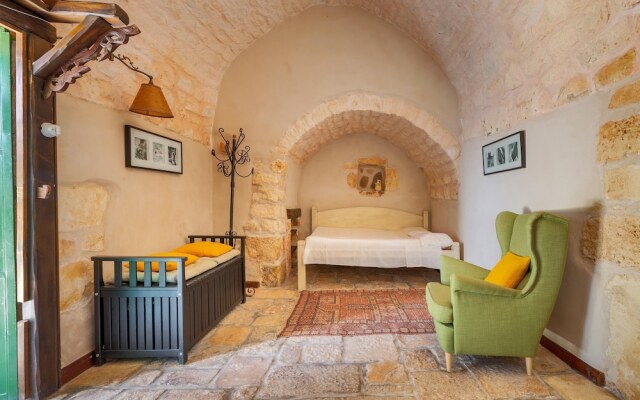 1822 Masseria Acciano by Perle di Puglia