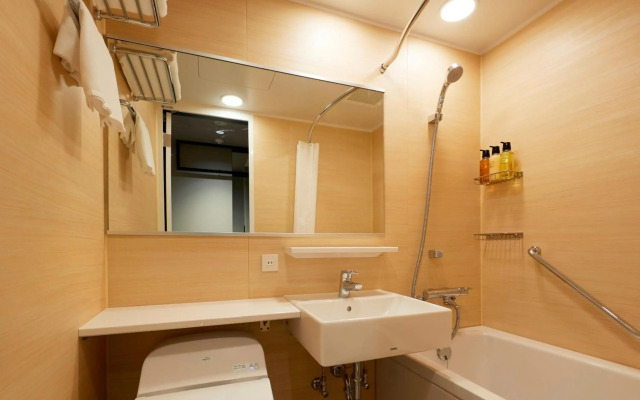 hotel androoms Shin-Osaka