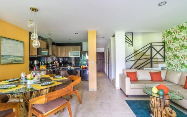 Amazing House with Jacuzzi, BBQ, Pool, Rooftop+