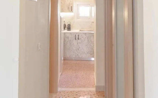 Athens Plaka Family Suites