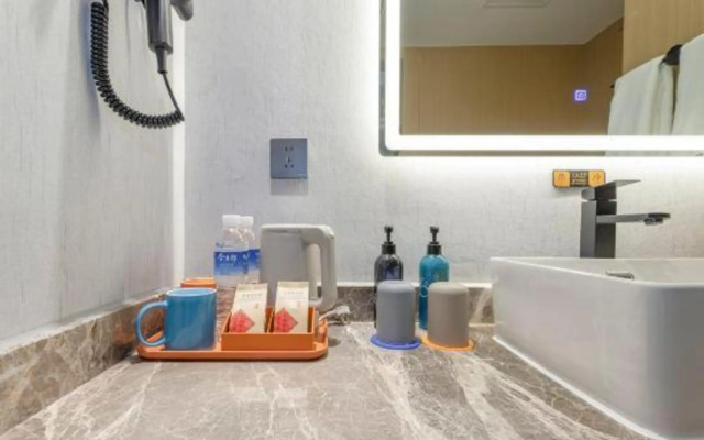 M Hotel Changzhou Spring and Autumn Yancheng