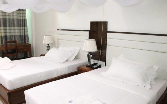 Nefaland Hotel