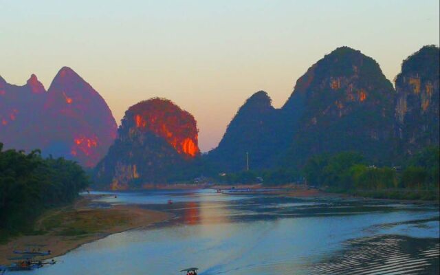 How Flower Hostel Yangshuo