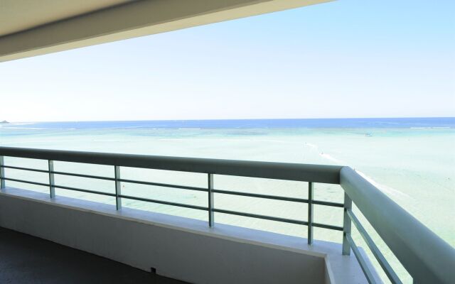 Alupang Beach Tower