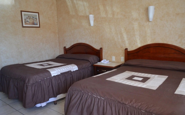 Hotel & Suites Marrod