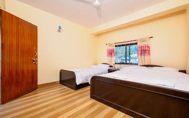 Hotel Sunflower