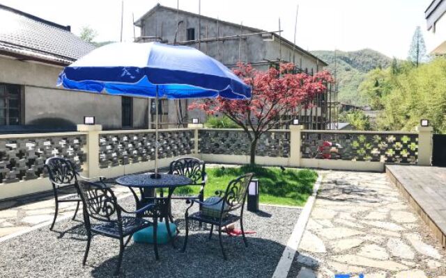 Mogan Mountain Eight Trees Inn