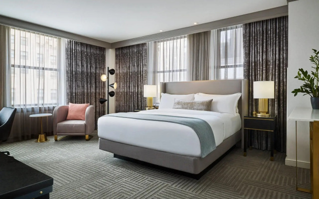 The Gwen, a Luxury Collection Hotel, Michigan Avenue Chicago