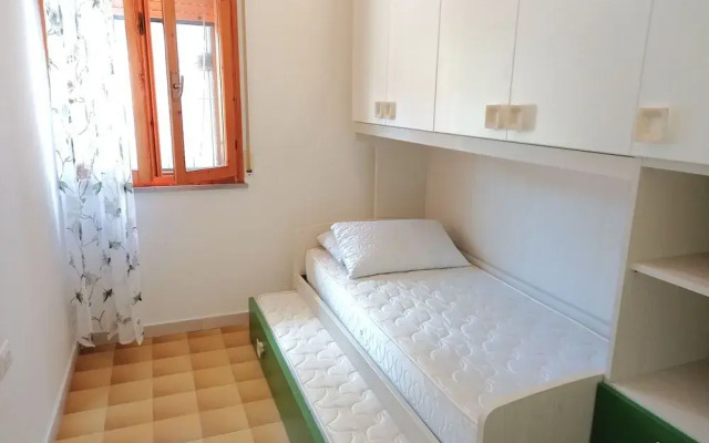 Cosy Apartment With Balcony