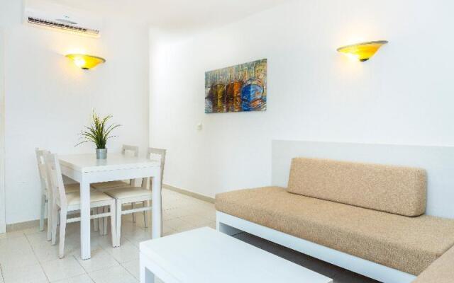 Aparthotel Flora Park
