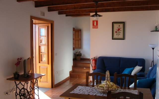 Casa Rural Neolida by Isla Bonita
