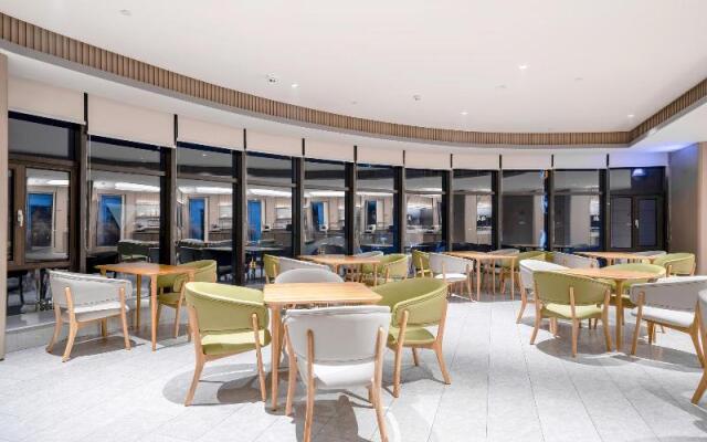 Ji Hotel Yantai Golden Beach
