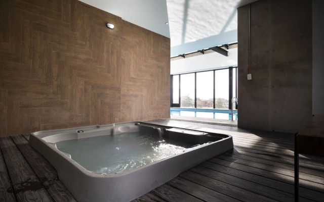 72Hub Apartments by Jalo