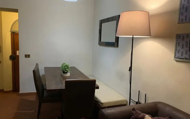 Sdrucciolo dei Pitti First Floor