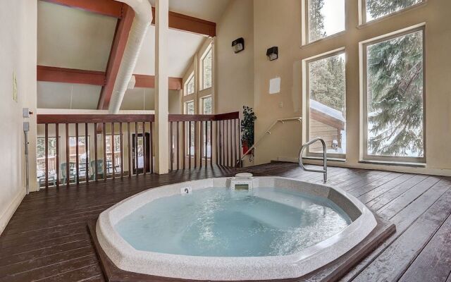 Tyra Summit A2E - 2 Br Condo