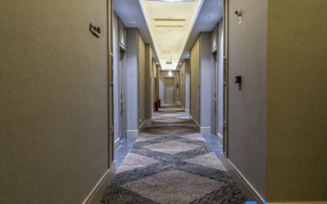 Zhangzhou Happiness Hotel (Gucheng Niuzhuang Branch)