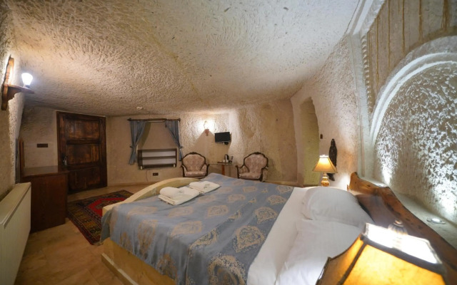 Lalezar Cave Hotel