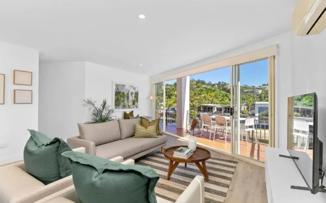 Edgewater Collection by Stay Noosa
