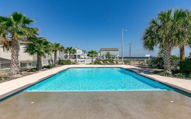 110nnaut 2 Bedroom Home