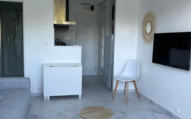 Superbe appartement avec balcon et parking