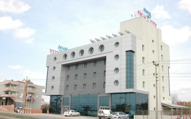 Hotel Palm City Akhisar