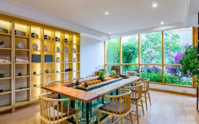 Heart pleasure Yaji Rizhao Jinshan Snow Mountain Scenic Inn (Shuhe Ancient Town Branch)