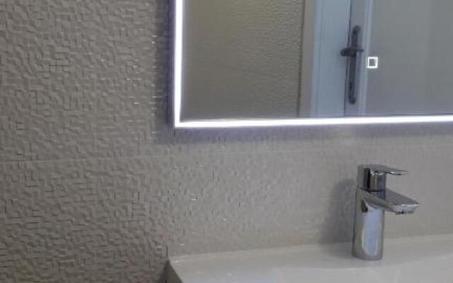 Studio Apartment Nani Centar
