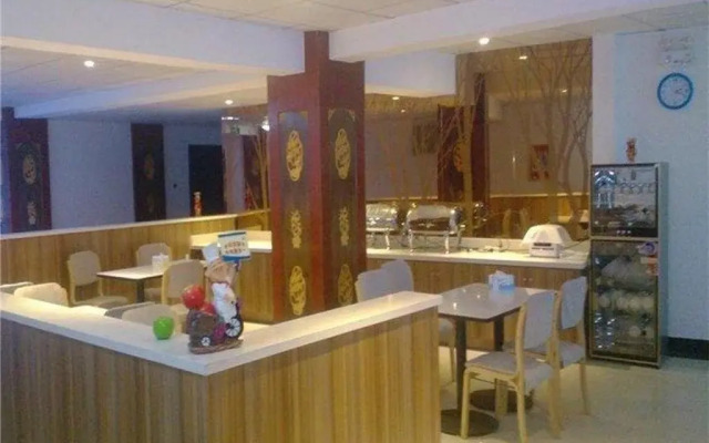 Yake E-Home Kuaijie Hotel Luquan Branch