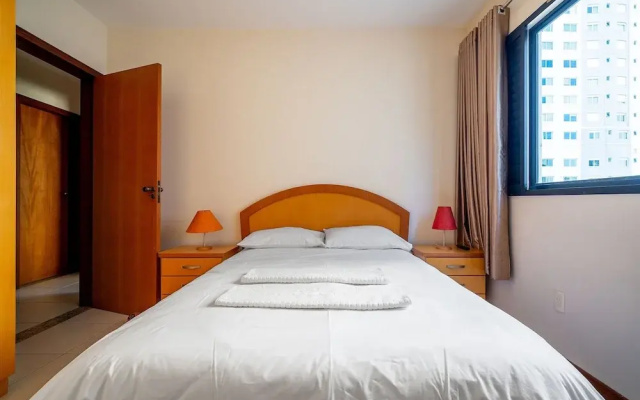 Sea View Apartm. 130m From the Beach in BC Esa901